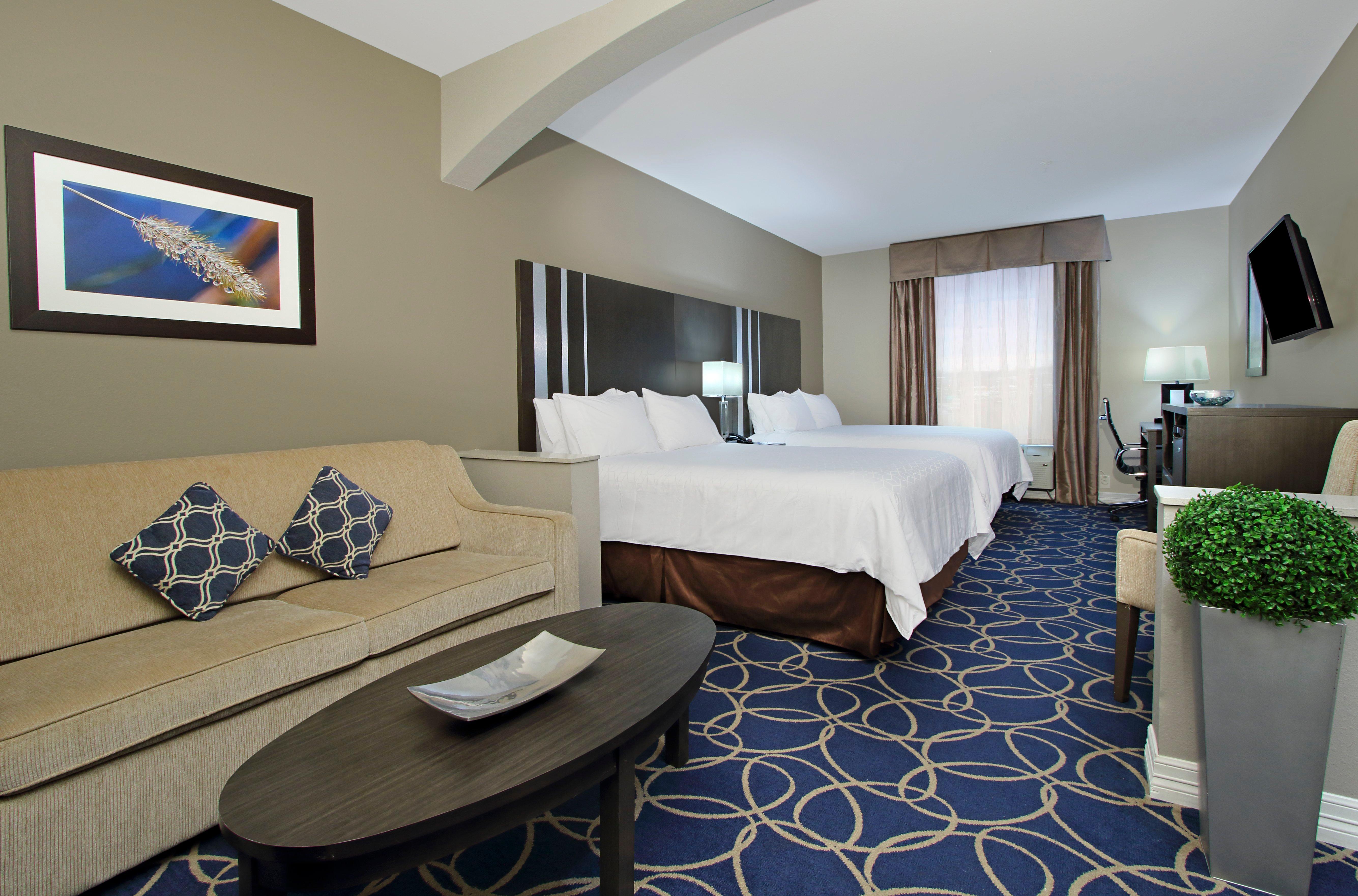 Holiday Inn Express And Suites Houston North - Iah Area By Ihg Exterior photo