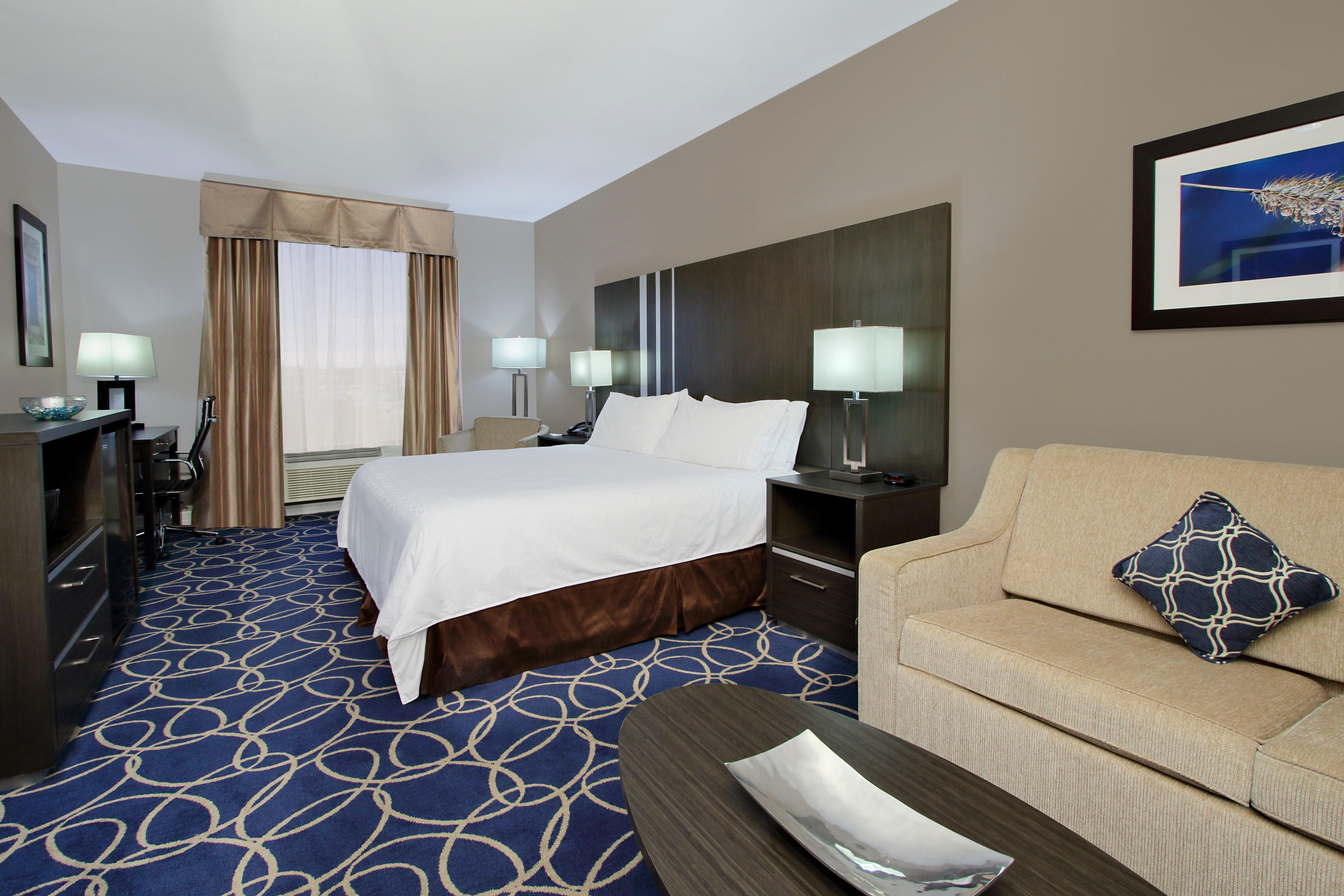 Holiday Inn Express And Suites Houston North - Iah Area By Ihg Exterior photo